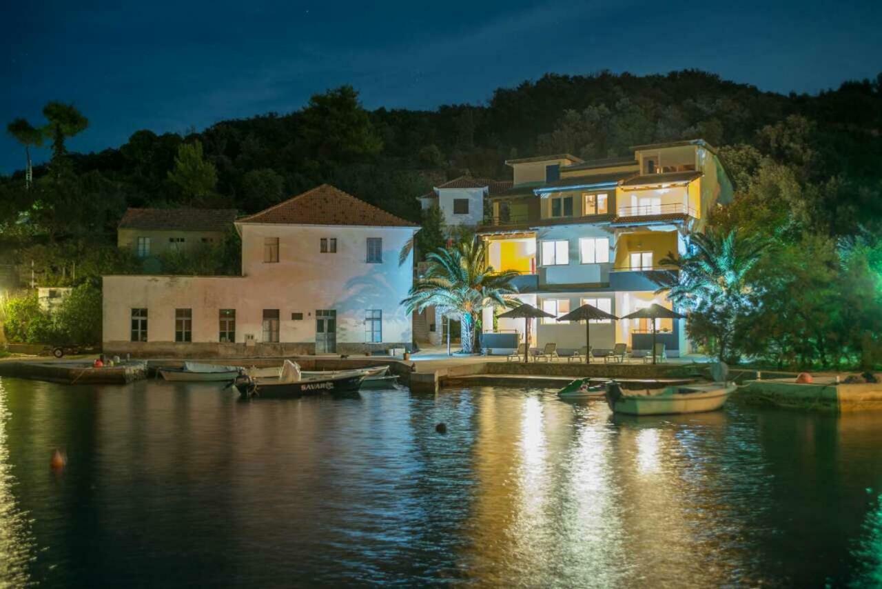 Apartments Savar - Ilo Brbinj Luaran gambar