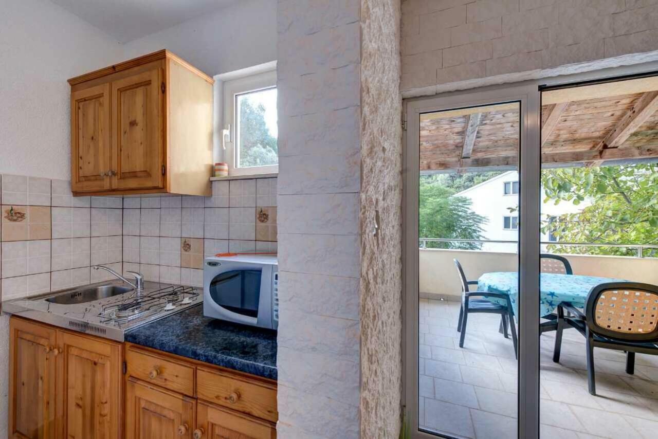 Apartments Savar - Ilo Brbinj Luaran gambar