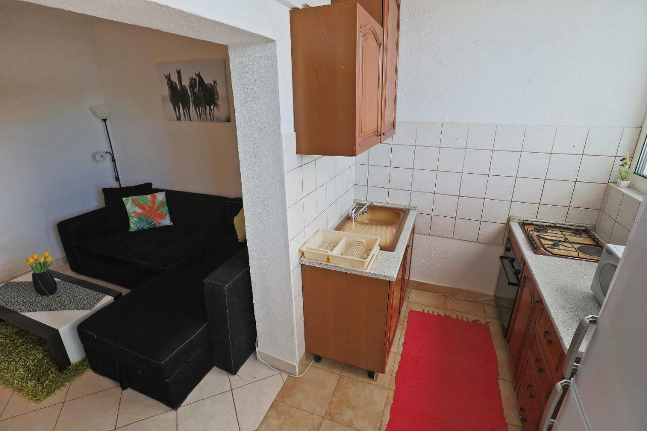 Apartments Savar - Ilo Brbinj Luaran gambar
